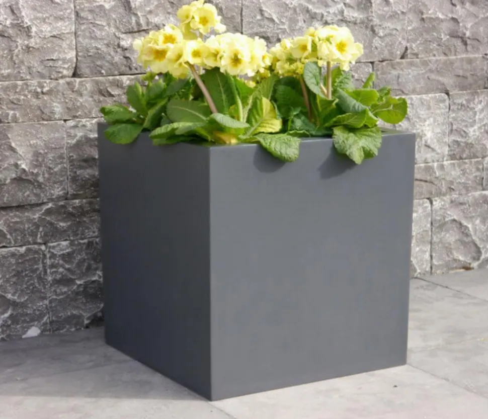 Eastwest Fiberglas-Pflanzkübel, quadratisch